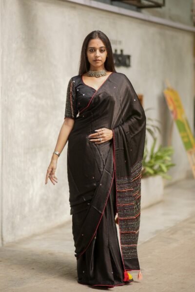 Kaafira ( Saree )