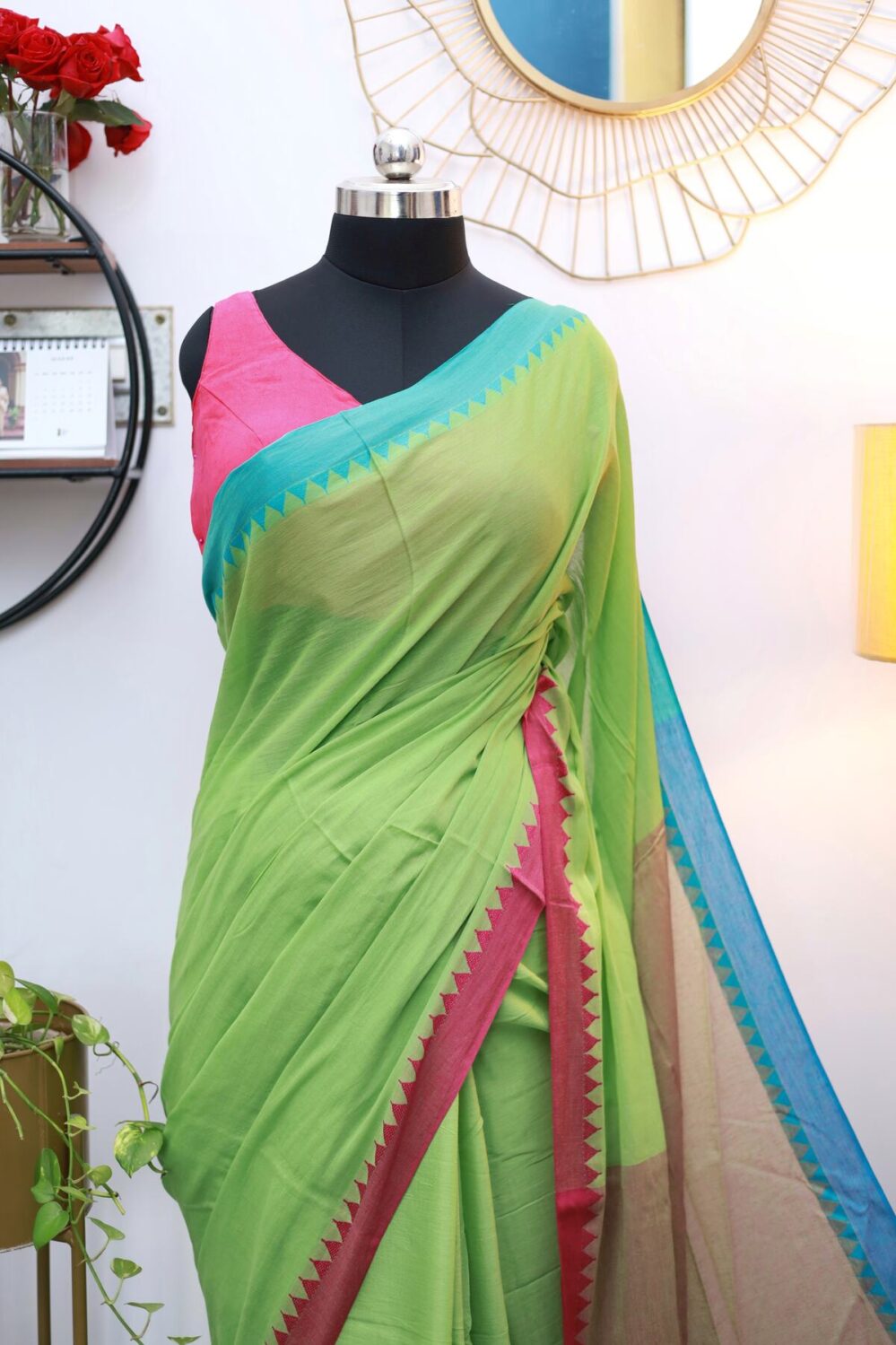 Tota ( Saree ) - Image 2