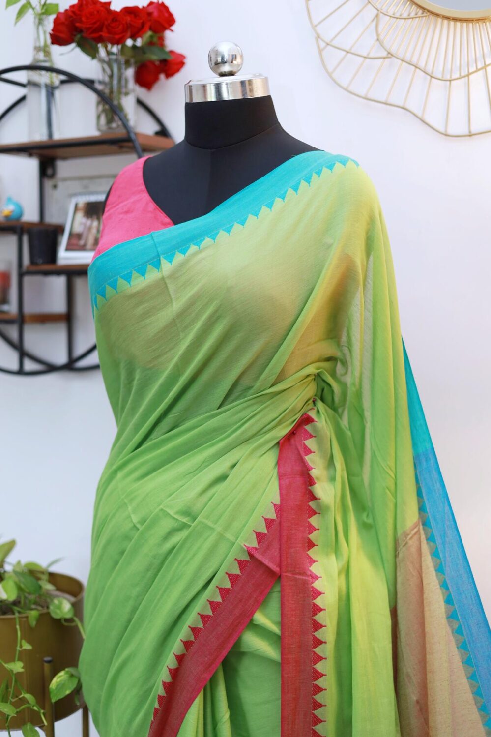 Tota ( Saree ) - Image 3