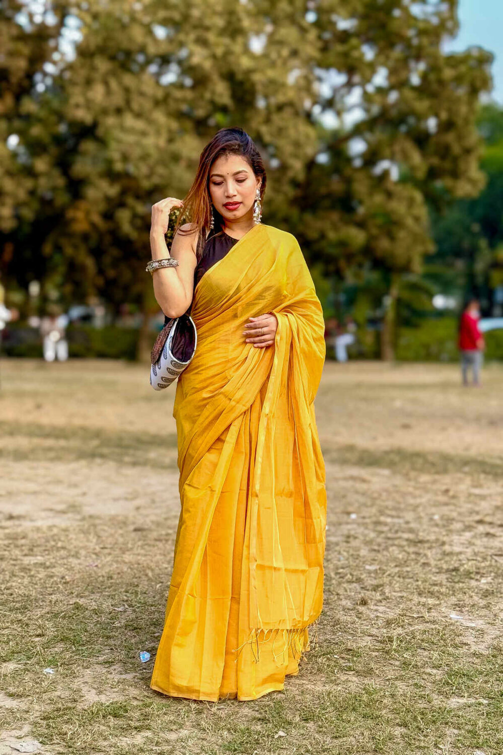 Charu  ( Saree ) - Image 2