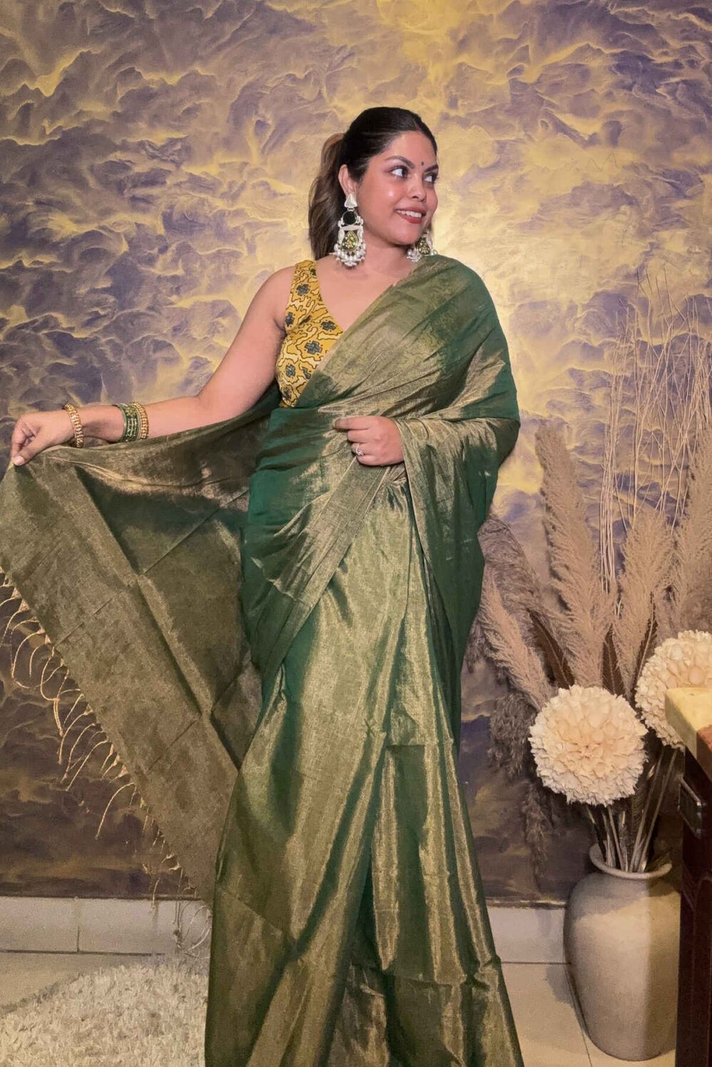 Golden Leaf ( Saree ) - Image 2