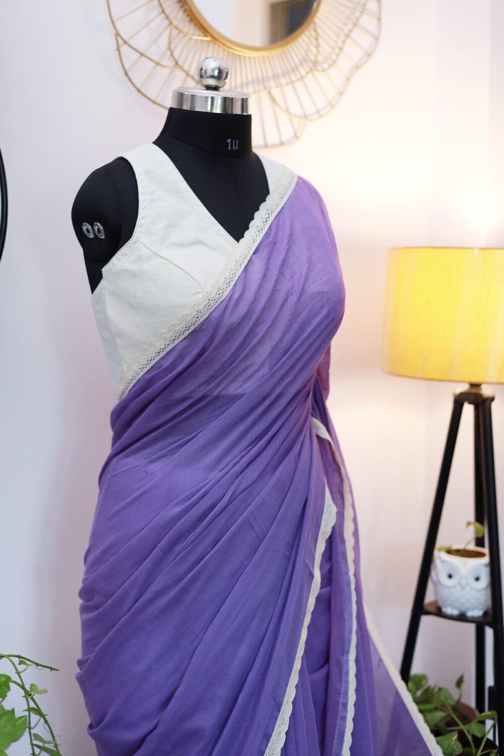 Komal ( Saree ) - Image 4