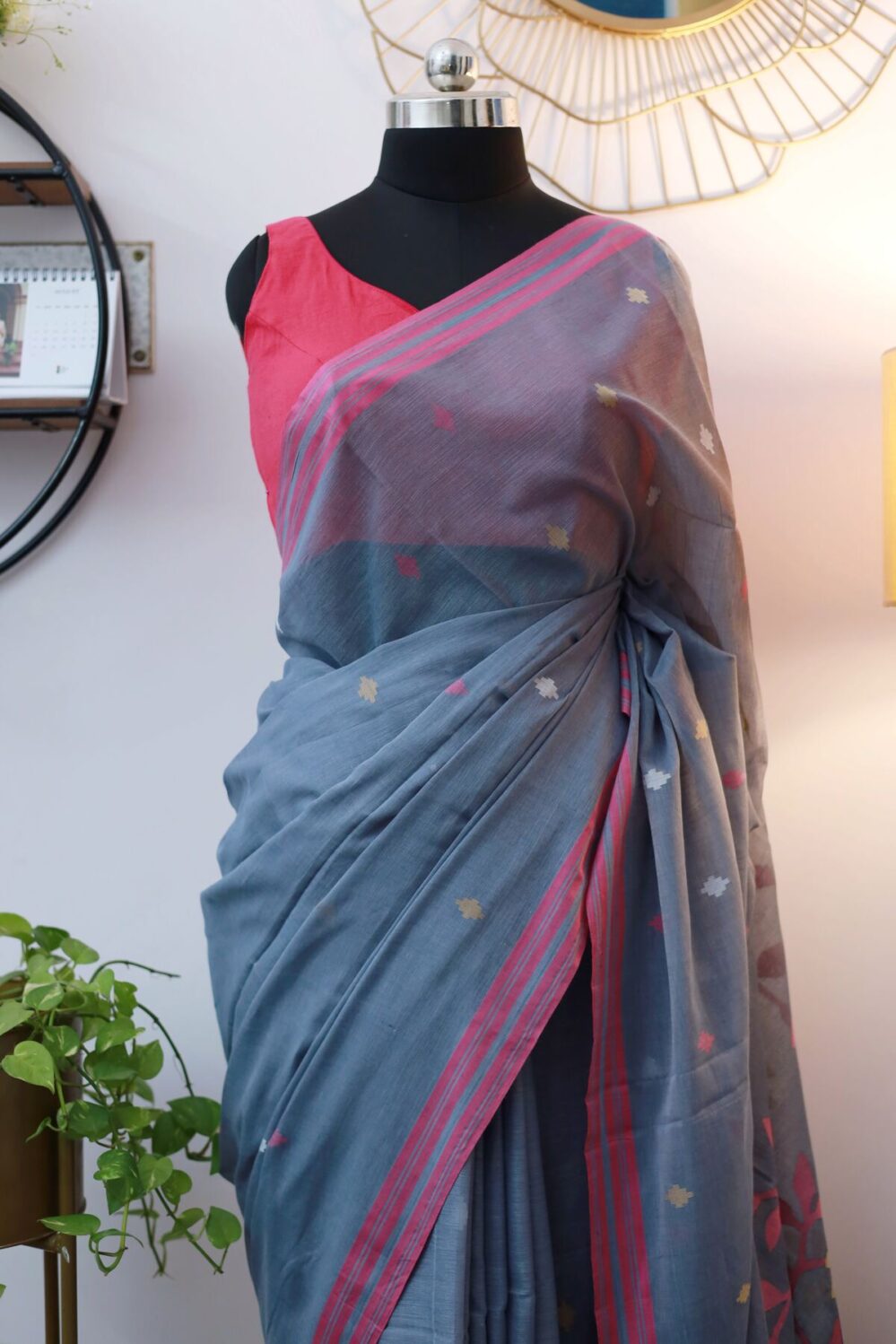 Tripti ( Saree ) - Image 2